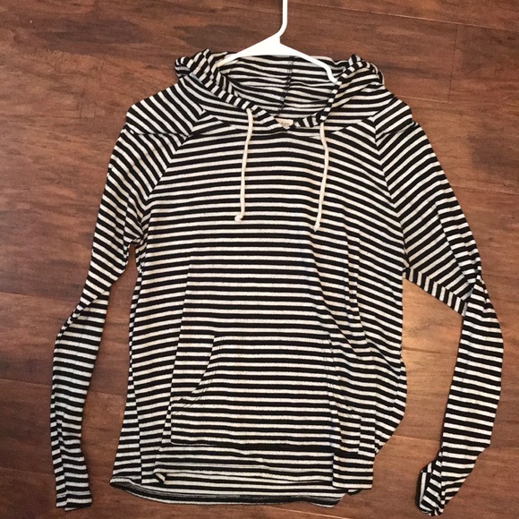 Sweaters - striped light sweatshirt